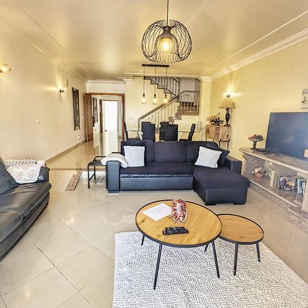 Farm Village- Townhouse 2 Mins From Old Town Albufeira Esterno foto