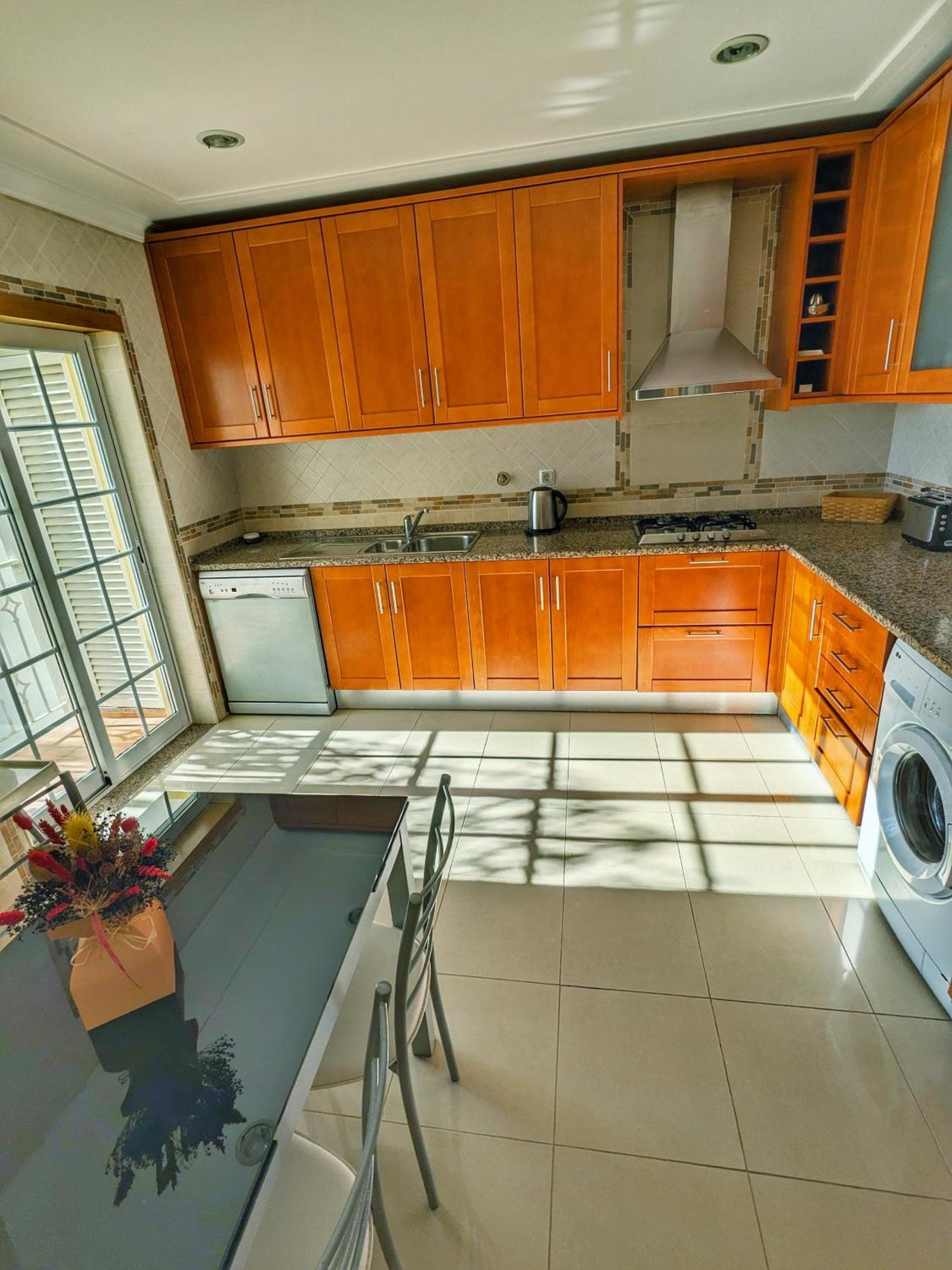 Farm Village- Townhouse 2 Mins From Old Town Albufeira Esterno foto