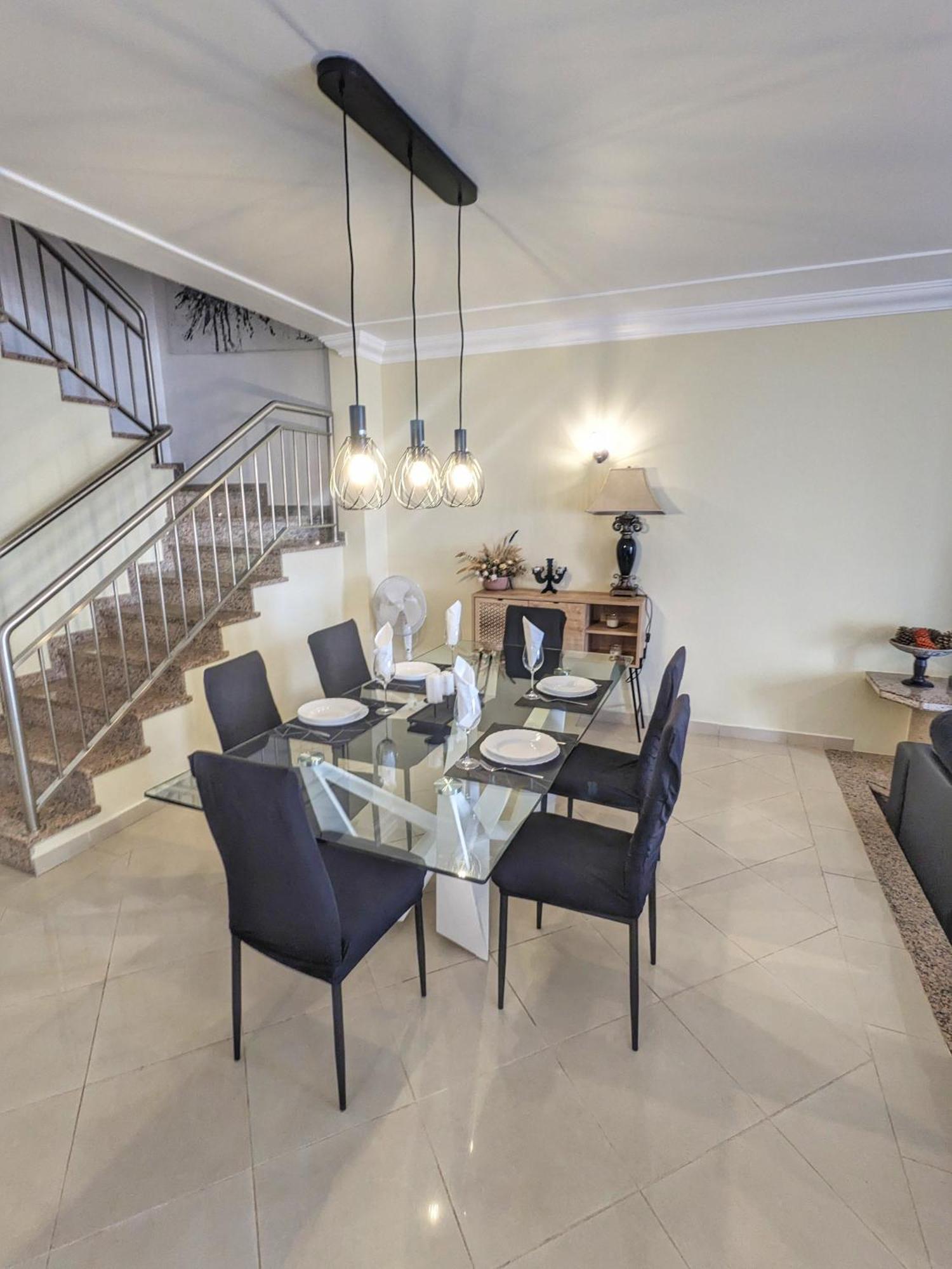Farm Village- Townhouse 2 Mins From Old Town Albufeira Esterno foto