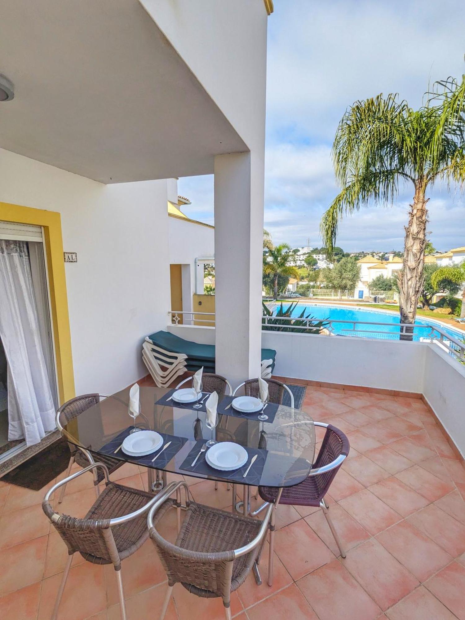 Farm Village- Townhouse 2 Mins From Old Town Albufeira Esterno foto
