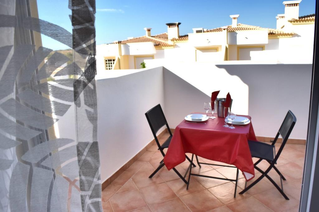 Farm Village- Townhouse 2 Mins From Old Town Albufeira Esterno foto